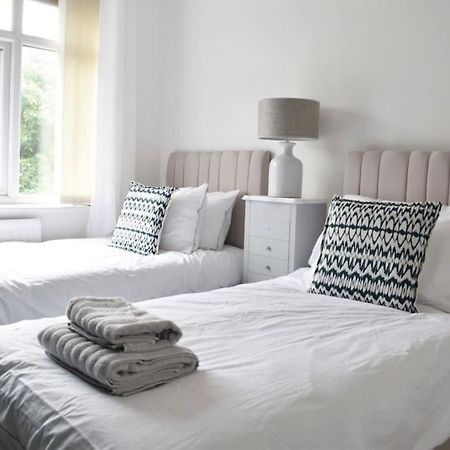 2 Bedroom Apartment In 게이츠헤드 외부 사진